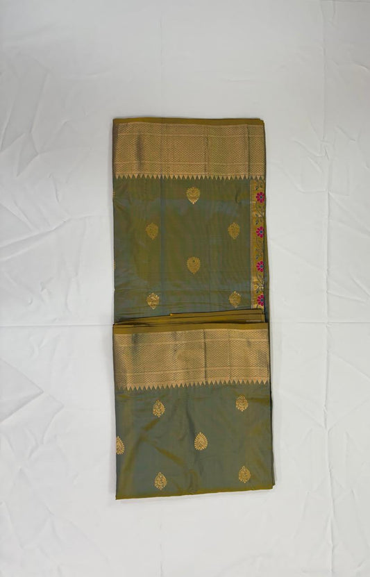 Paithani - Sage Green, pure silk , Self-Hold | Powerloom