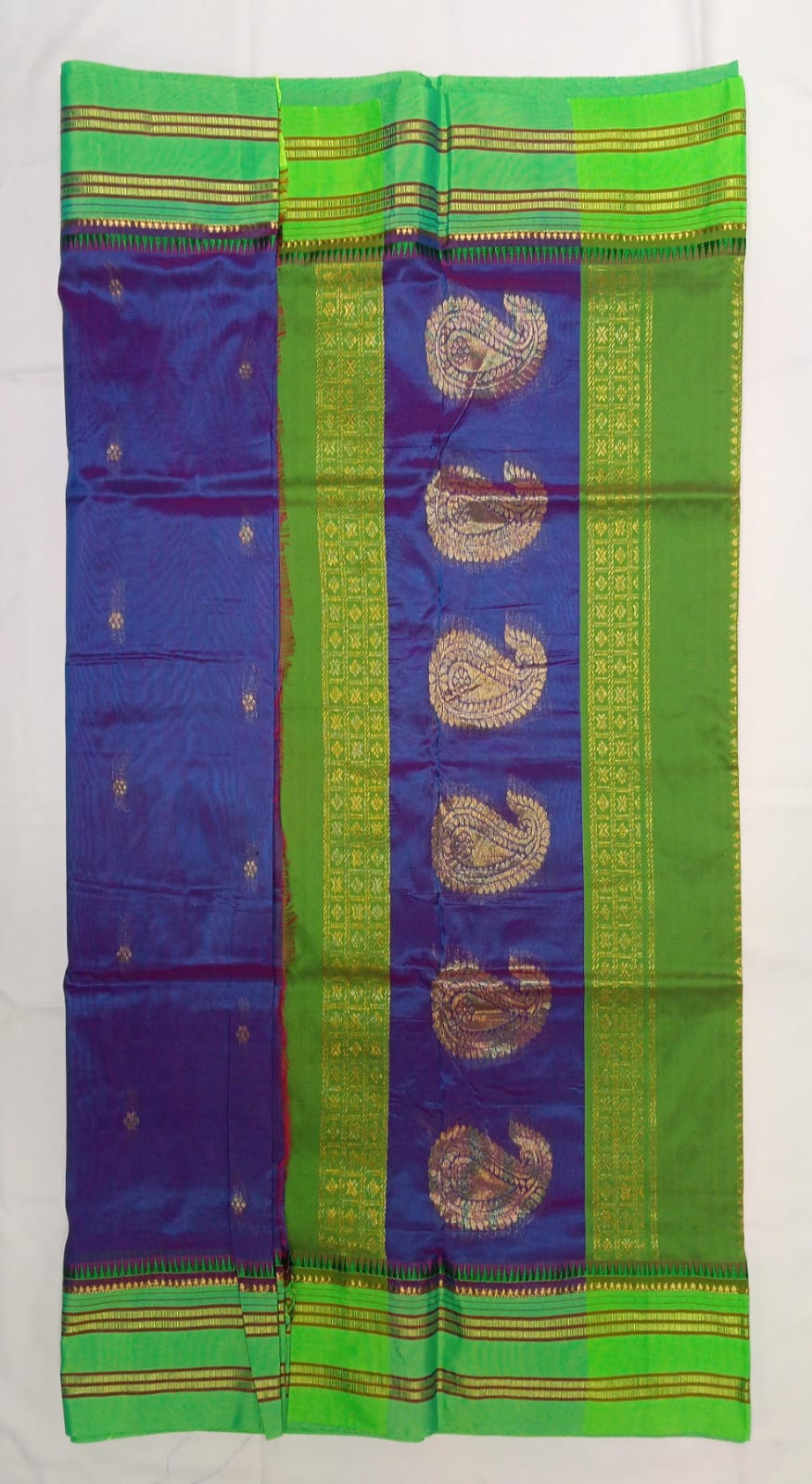 NarayanPeth Yeola Kinara Paithani | Powerloom